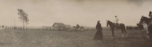 Empress Alexandra Feodorovna and Emperor Nicholas II, Peterhof by Unidentified Photographer, photograph, 1905