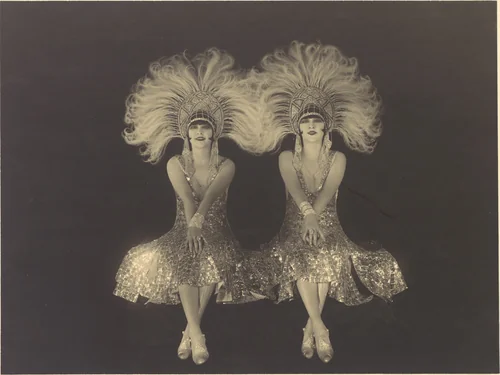 [The Dolly Sisters] by Walery, photograph, 1920-1929