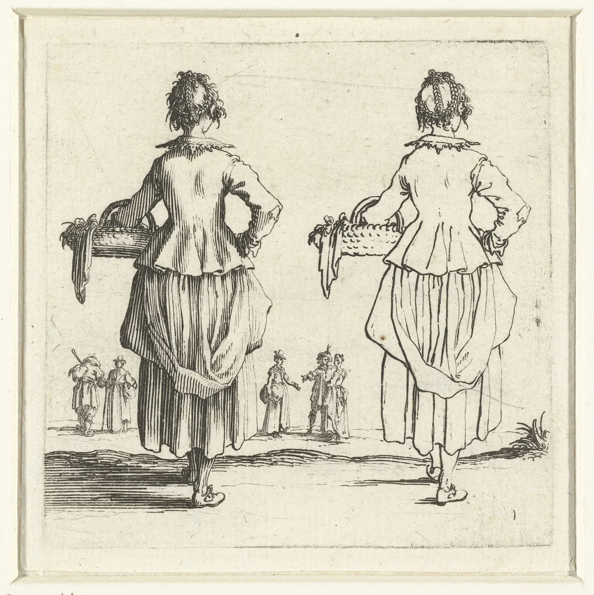 Tweemaal dezelfde boerin met rieten mand, op de rug gezien by Jacques Callot, print, 1621-1624