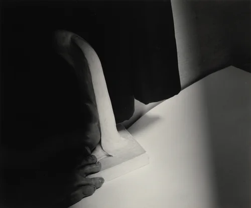 Georgia O'Keeffe—Feet by Alfred Stieglitz, photograph, 1919