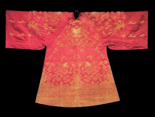 Bridal Long Pao (Dragon Robe) by Han-Chinese, textile, 1875-1890