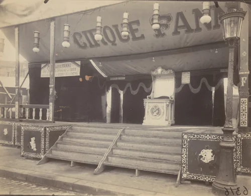 Fête de Vaugirard by Eugène Atget, photograph, 1922