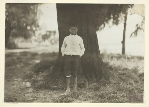 Biloxi, Mississippi by Lewis Wickes Hine, photograph, 1911