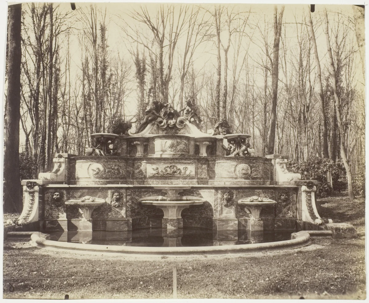 Versailles, Grand Triannon (Buffet par Mansard) by Jean-Eugène-Auguste Atget, photograph, 1902