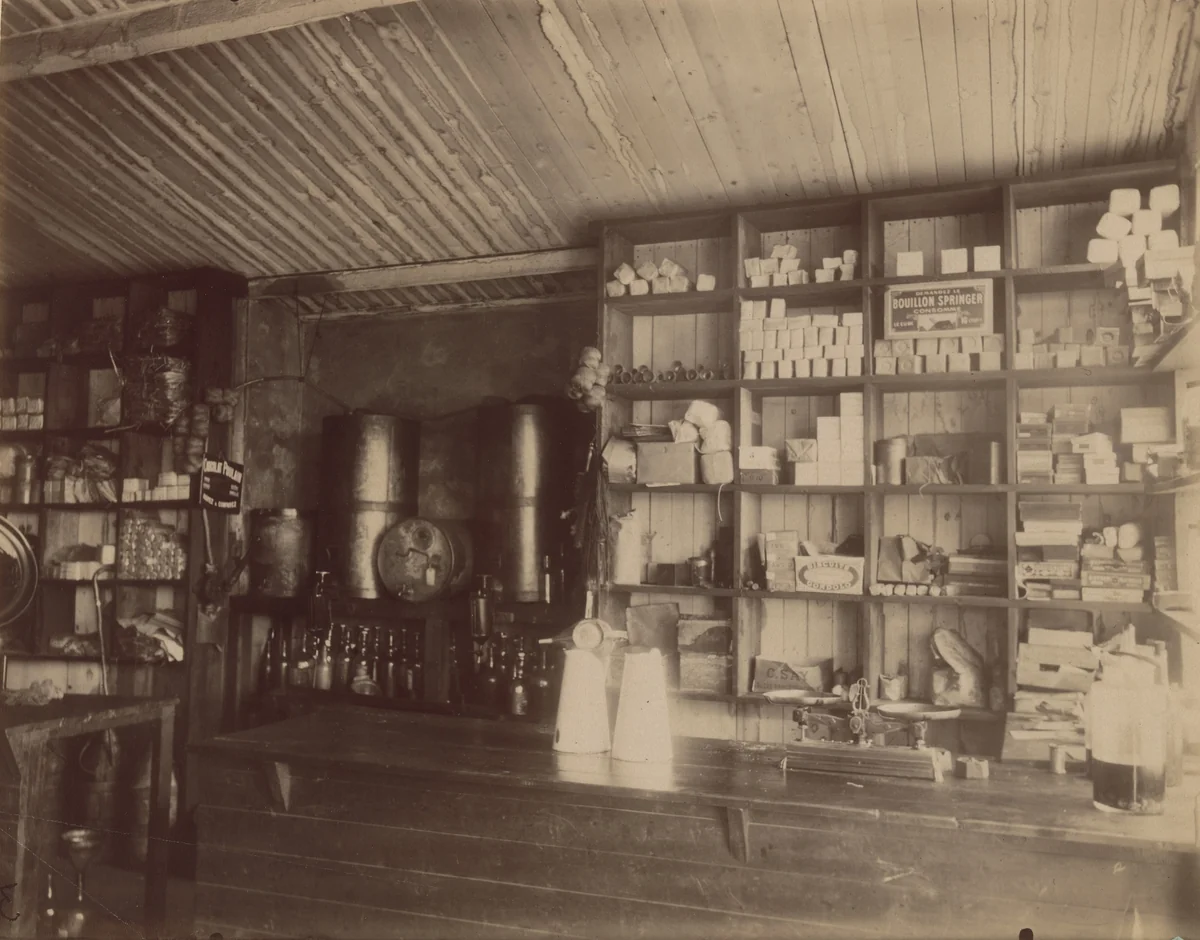 Marchand de vin. Boulevard Masséna by Eugène Atget, photograph, 1912