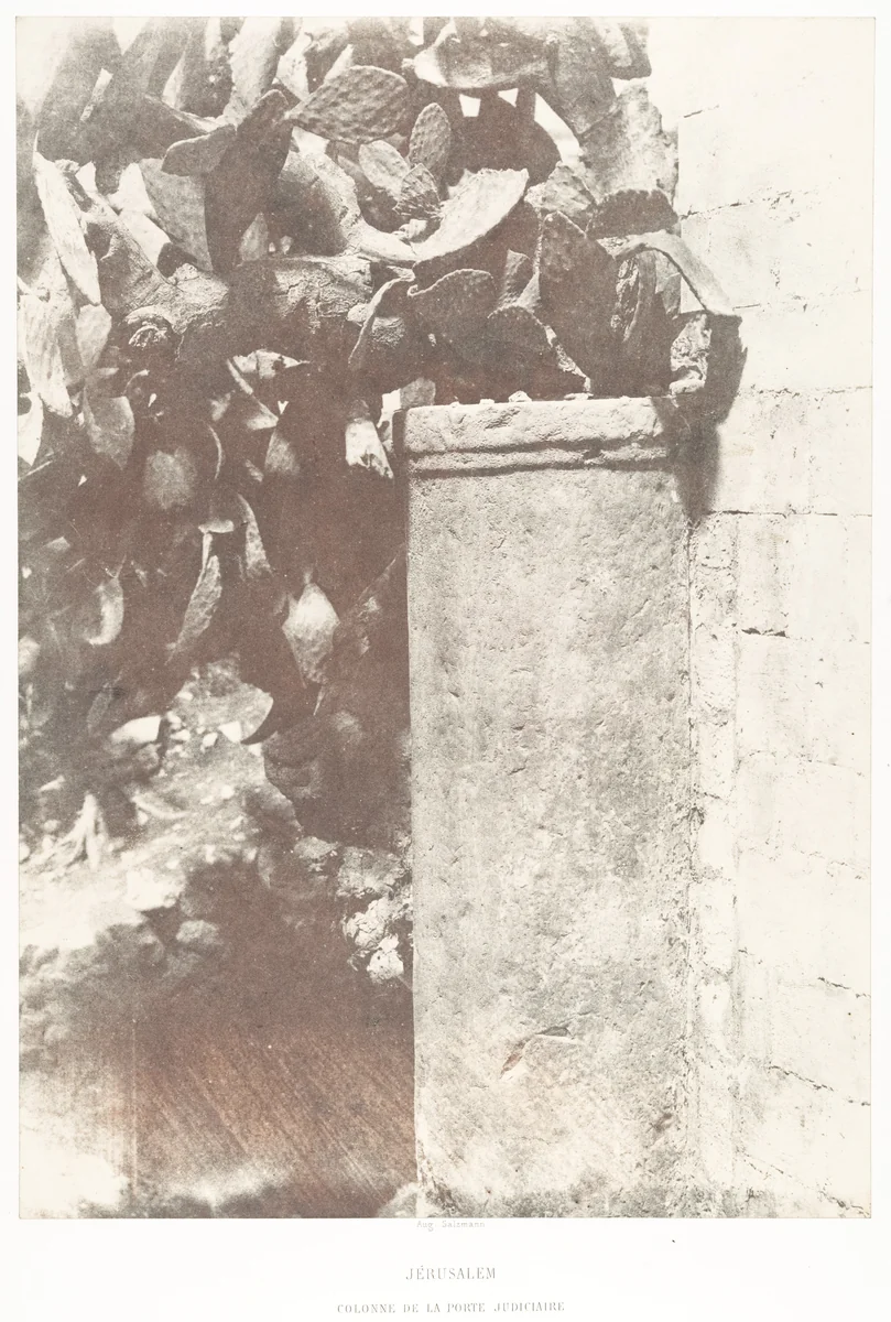 Jérusalem, Colonne de la Porte judiciaire by Auguste Salzmann, photograph, 1854-1859