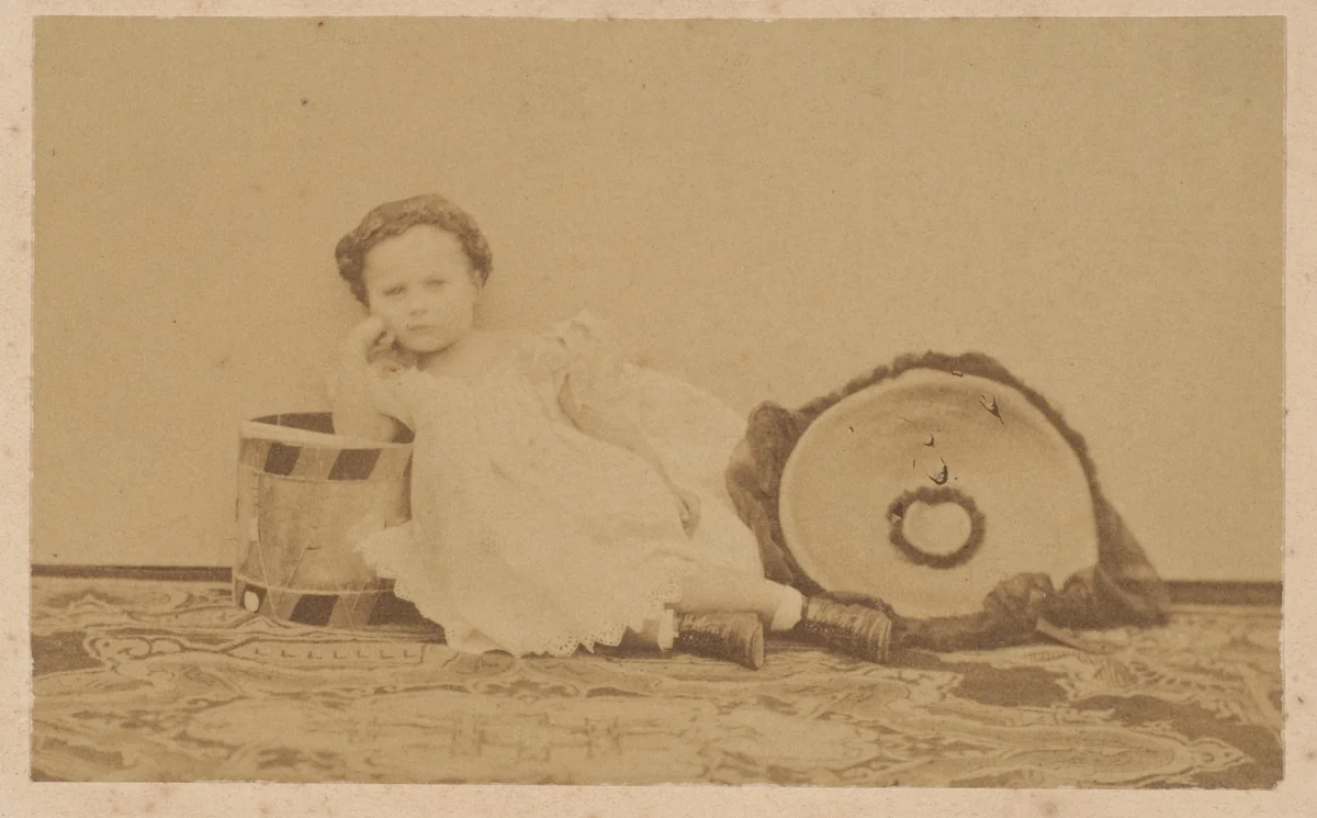 Le tambour by Pierre-Louis Pierson, photograph, 1860-1869