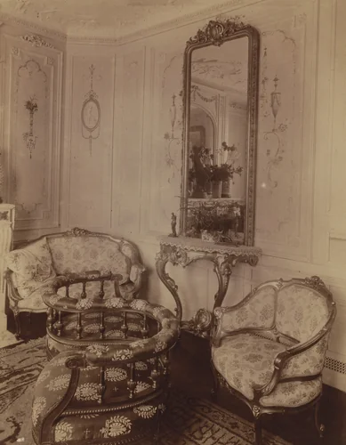 Financier. Avenue Elisée Reclus by Eugène Atget, photograph, 1910