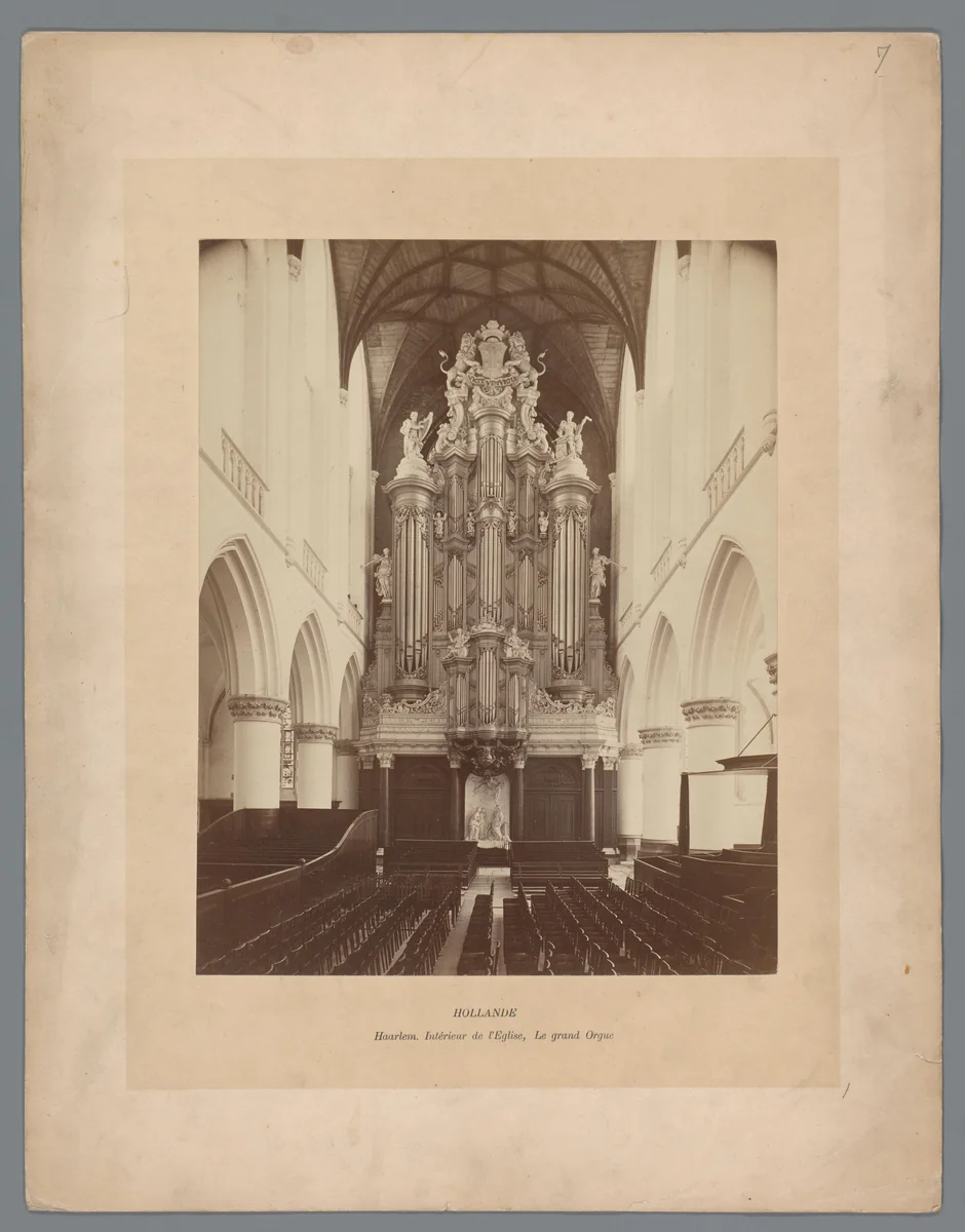 Interieur met orgel van de Grote of Sint-Bavo Kerk in Haarlem by anonymous, photograph, 1850-1880