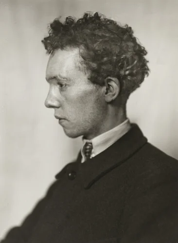Painter [Willi Bongard] by August Sander, photograph, 1922