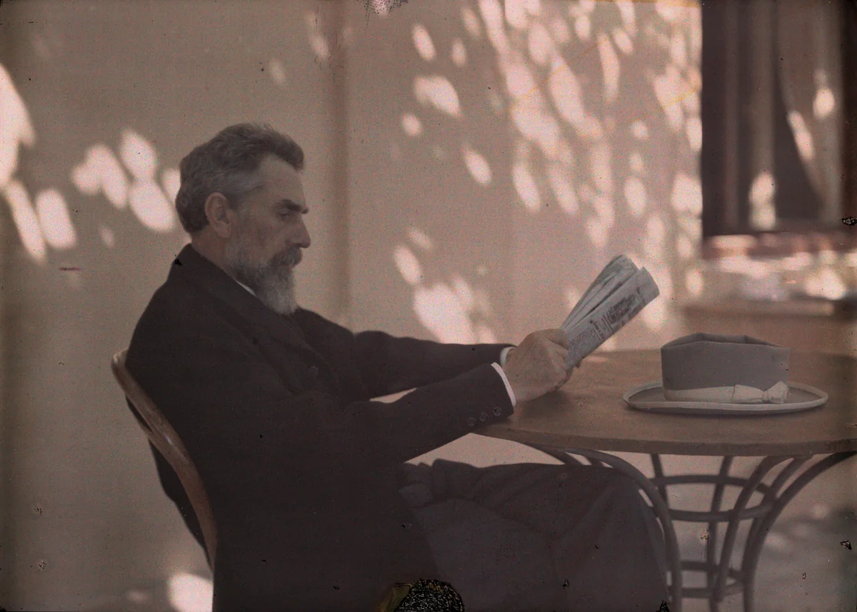 Dr. Fritz Raab: Sunspots by Alfred Stieglitz, photograph, 1907