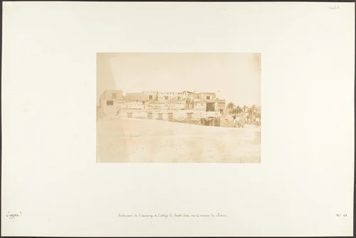 Habitation de l'équipage de l'allège de Luxor, bâtie sur la terrasse du Palais by Maxime Du Camp, photograph, 1849-1850