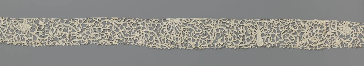 Strook naaldkant met vogels en leeuwen en honden by anonymous, other, 1625-1649