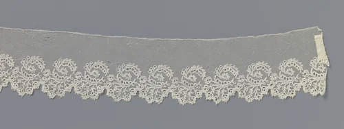 Strook kloskant met ovalen gevormd door gebogen bladeren by anonymous, other, 1830