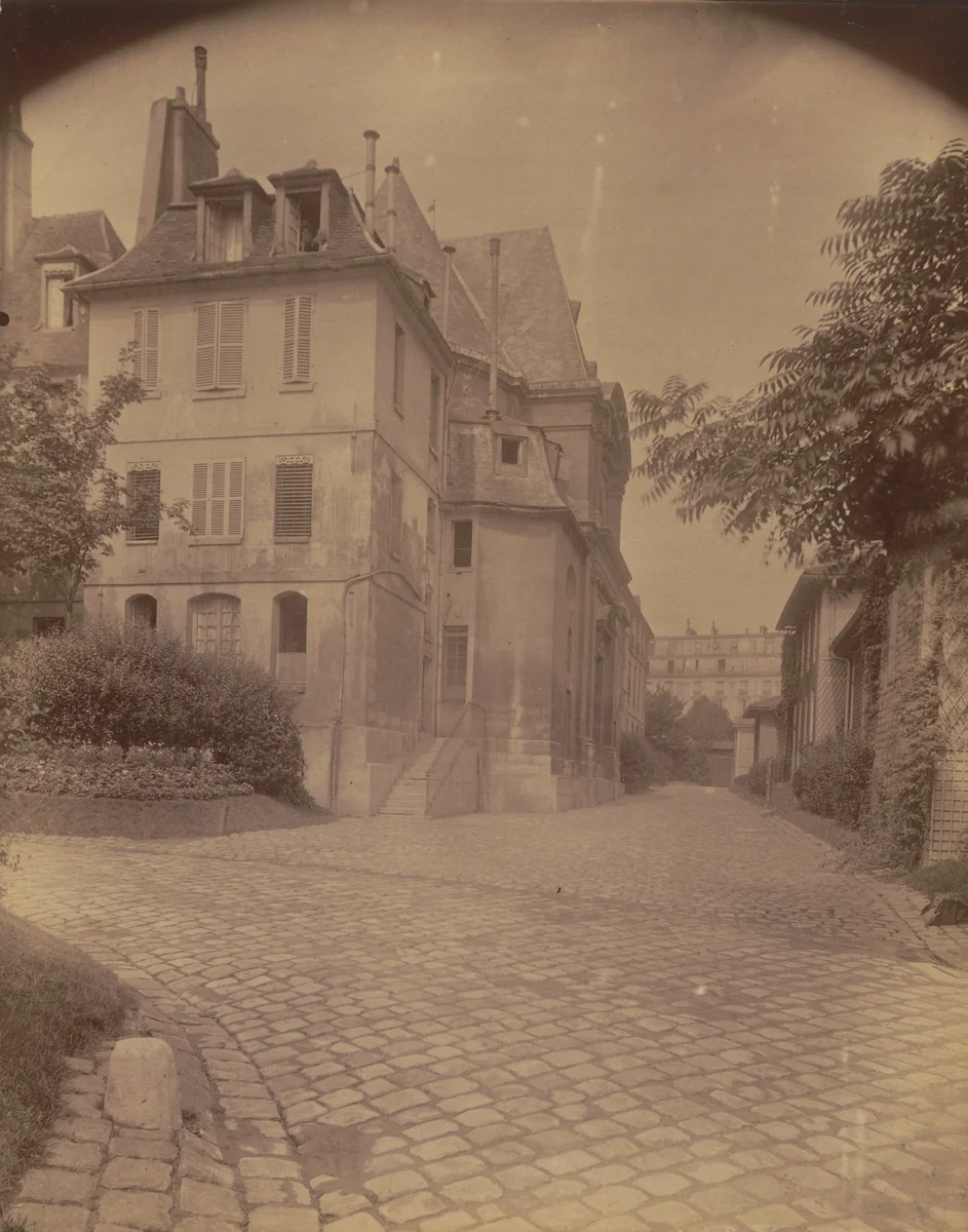La Maternité. Boulevard du Port Royal by Eugène Atget, photograph, 1899