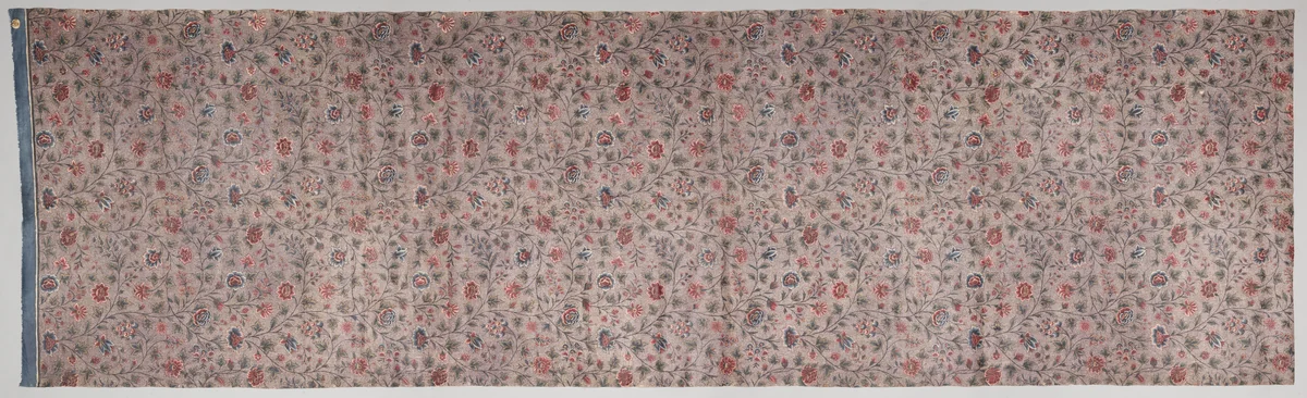 Fragment sits met patroon van bloemen en bladeren by anonymous, textile, 1775