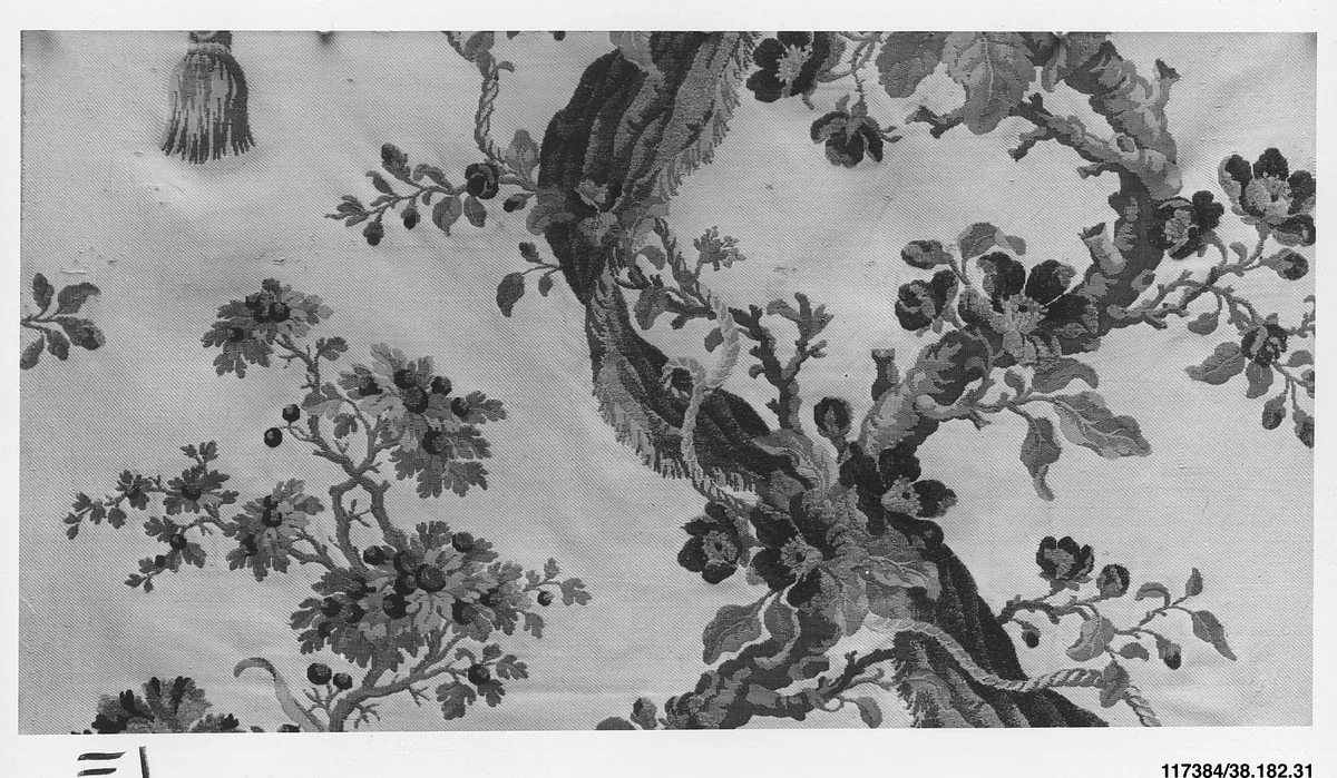 Fragment of woven silk by Philippe de Lasalle, textile, 1760-1765