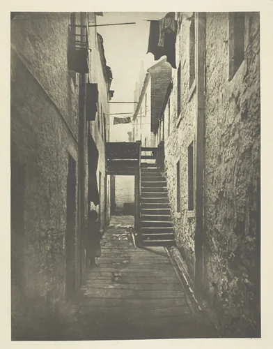 Close No. 128 Saltmarket by Thomas Annan, photograph, 1868