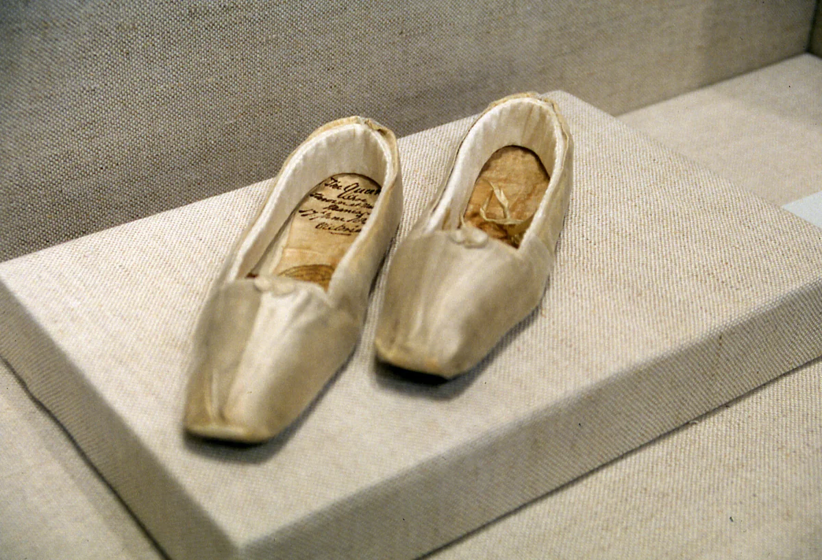 Pair of Shoes (Formely Belonging to Queen Victoria 1819–1901) by Gundry & Sons, textile, 1840-1860