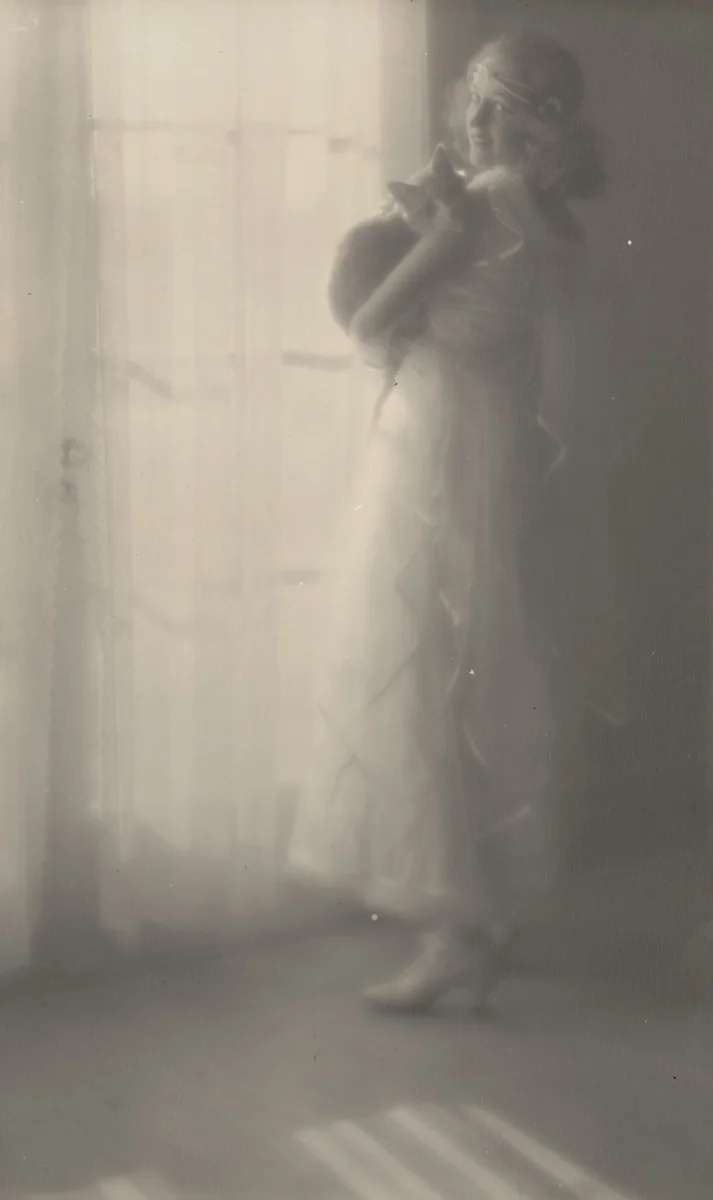 Violet Romer by Edward Weston, photograph, 1917