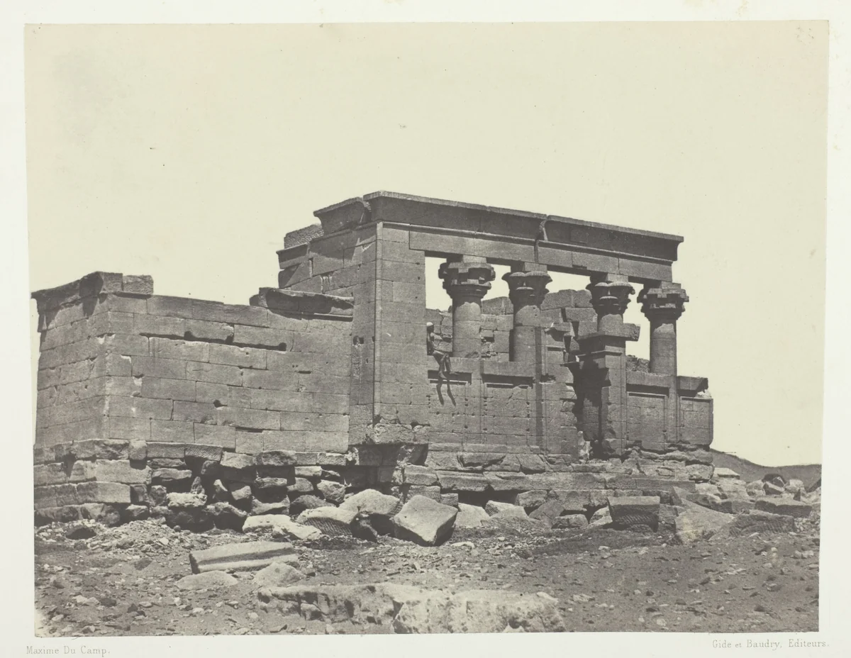 Temple de Débôd, Parembole de l'Itinéraire d'Antonin; Nubie, plate 86 from the album "Egypte, Nubie, Palestine et Syrie" (1852) by Maxime Du Camp, photograph, 1849-1851