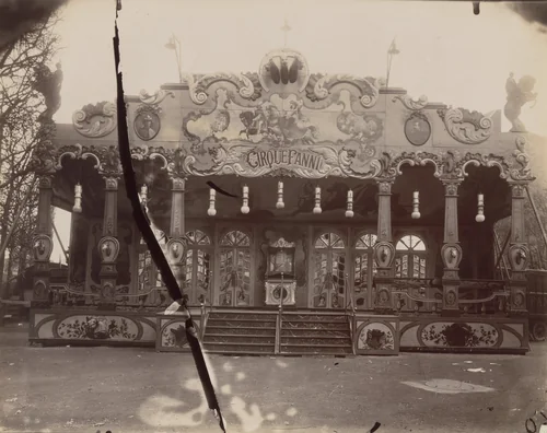 Fête de Vaugirard by Eugène Atget, photograph, 1925