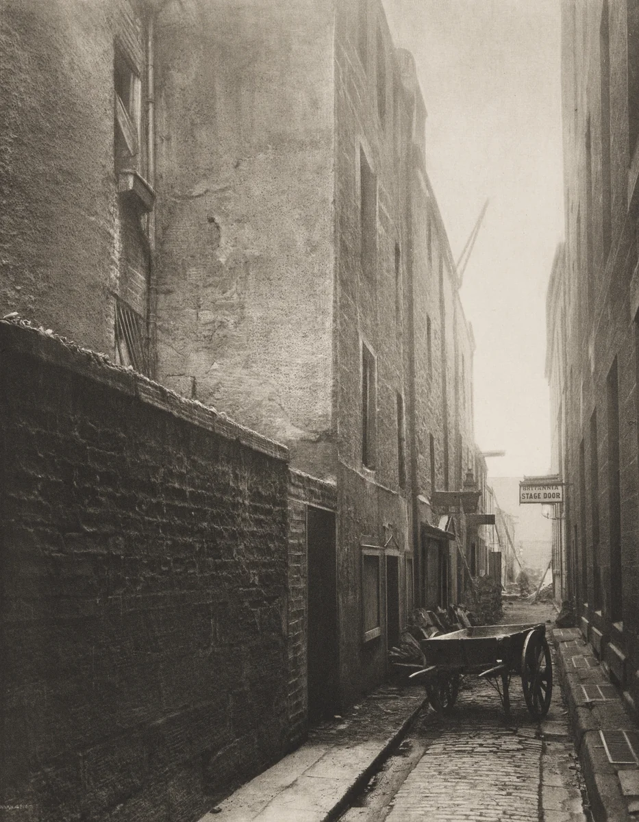 Back Wynd from Trongate by Thomas Annan, photograph, 1899