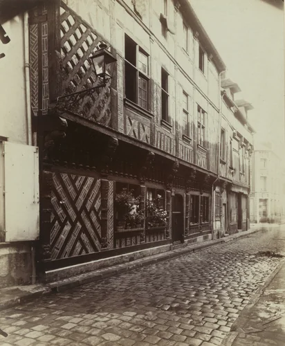 Beauvais. Maison -- 25 rue Saint Laurent by Eugène Atget, photograph, 1904