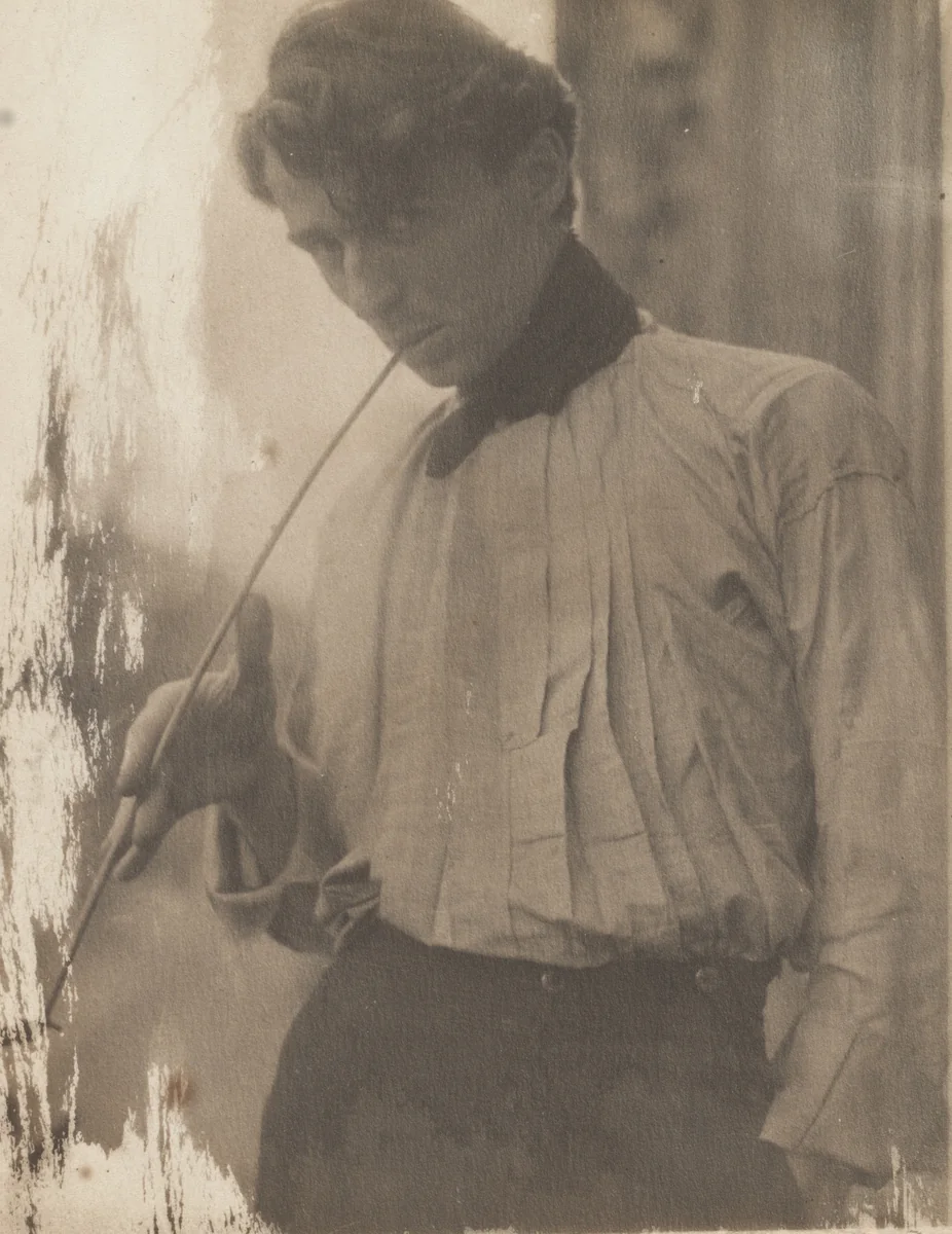 Portrait of Edward Steichen by Gertrude Käsebier, photograph, 1901