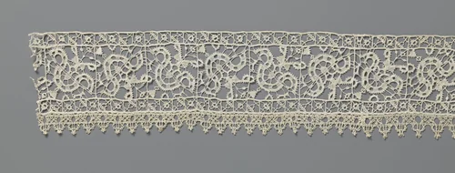 Strook naaldkant met schuingestelde vazen by anonymous, other, 1600-1620