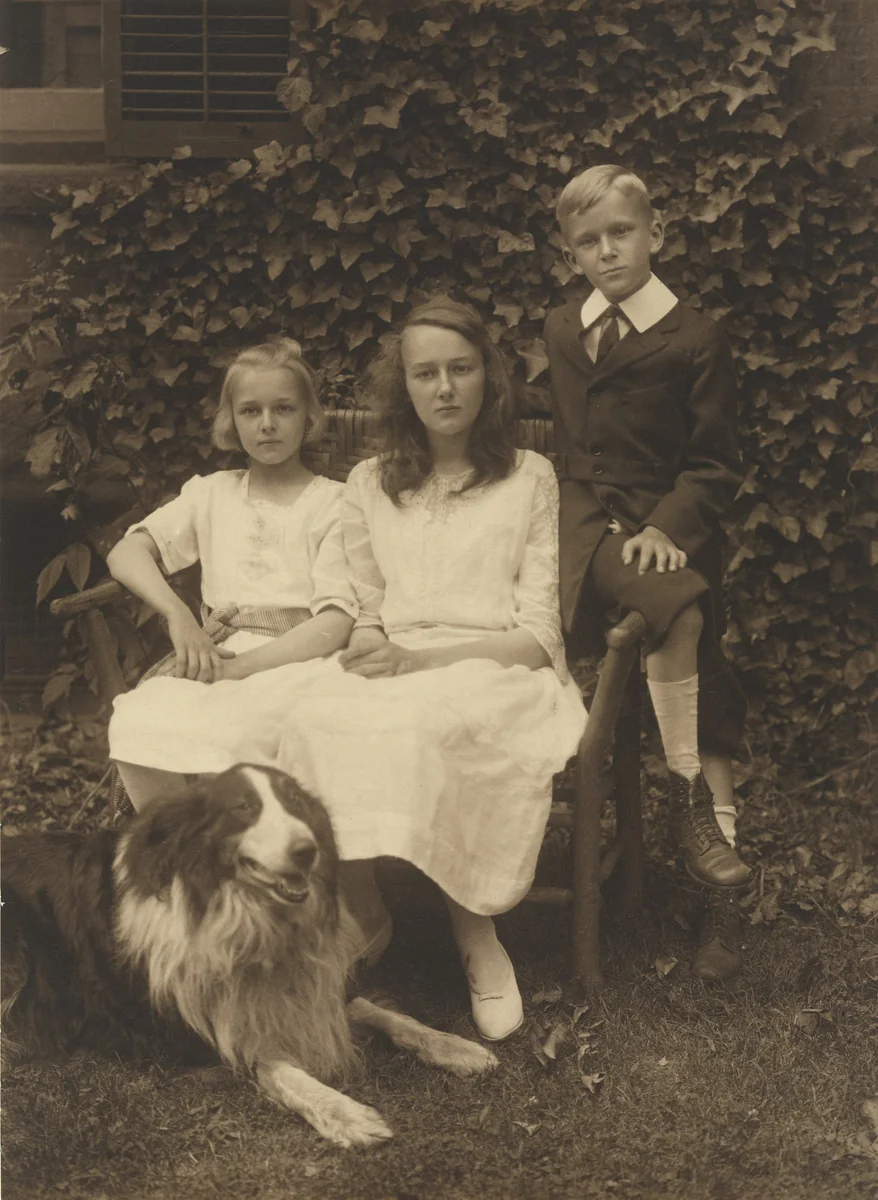 Anne, Elizabeth and Henry Breed, children of Charles Breed by Charles H. Breed, photograph, 1915