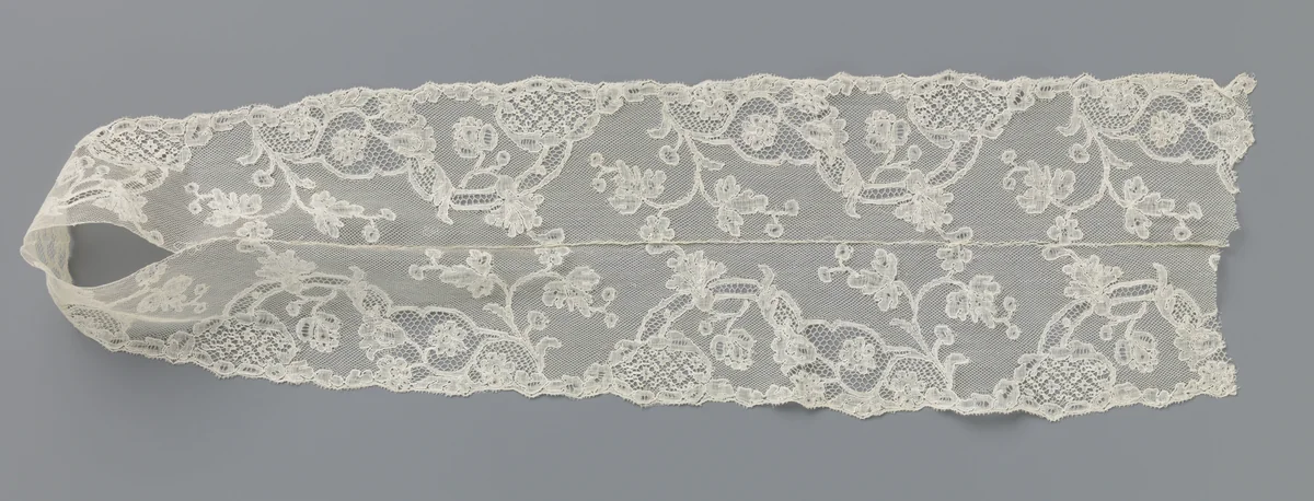 Strook kloskant met rocailles by anonymous, other, 1880
