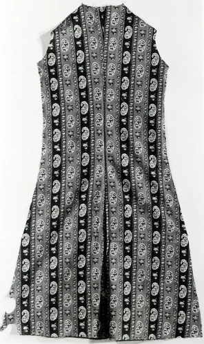 Fragment (From a Waistcoat) by England, textile, 1860-1880