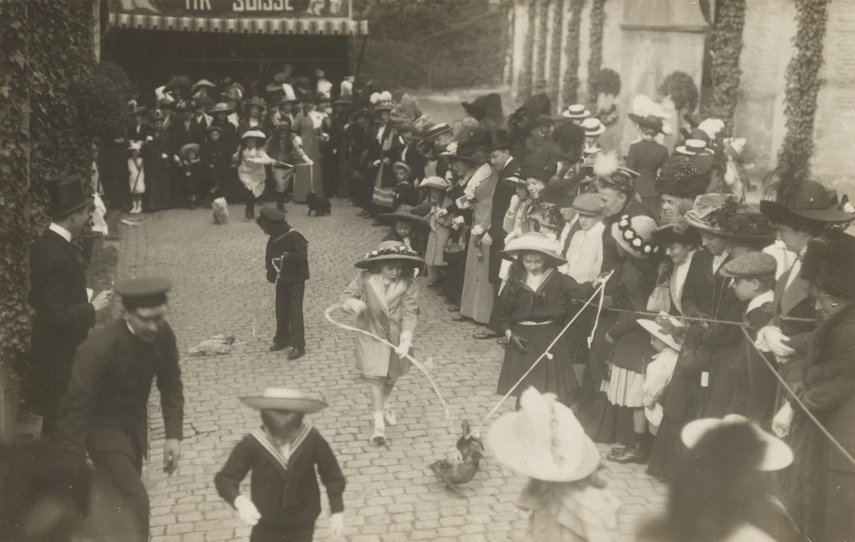 Fête Tir Suisse, Bruxelles by Unidentified Photographer, photograph, 1918