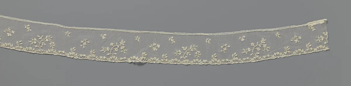 Strook naaldkant met twee soorten bloemtakken by anonymous, other, 1775-1800