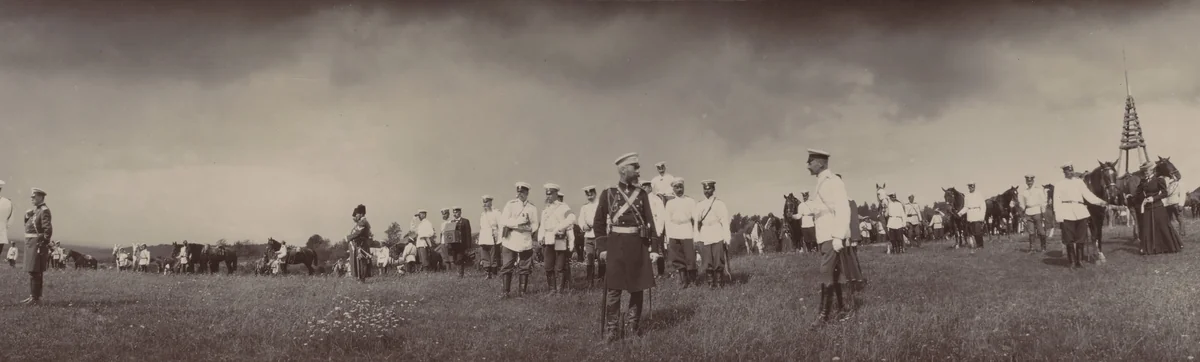 Count Vladimir Fredericks, General Derfeling, Maneuvers, Peterhof by Unidentified Photographer, photograph, 1905