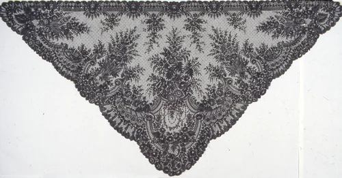 Half Shawl by Probably France, textile, 1860-1869