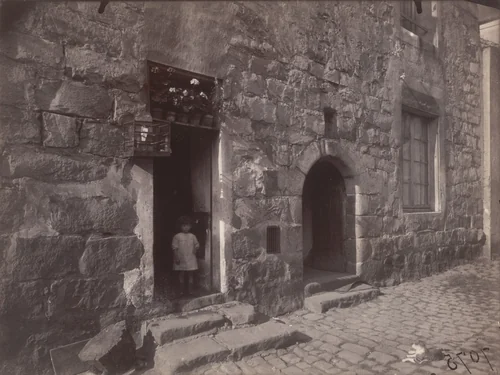 Gif, vieille ferme by Eugène Atget, photograph, 1924