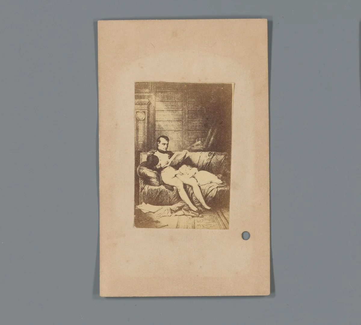 Fotoreproductie van het schilderij Napoleon en zijn zoon door Carl von steuben als toegangsbewijs voor een expositie van Honest Mac by anonymous, photograph, 1870-1915