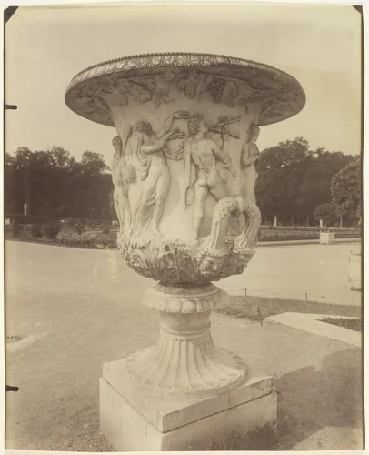 Versailles, Vase by Jean-Eugène-Auguste Atget, photograph, 1905