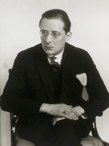 Writer and Theater Critic [Franz Paul Brückner] by August Sander, photograph, 1926