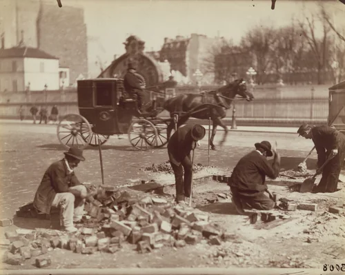 Paveurs by Eugène Atget, photograph, 1898