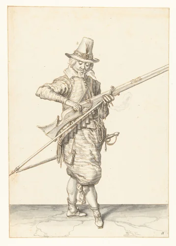 Soldaat die de pan van zijn musket sluit by Jacques de Gheyn, drawing, 1596-1606