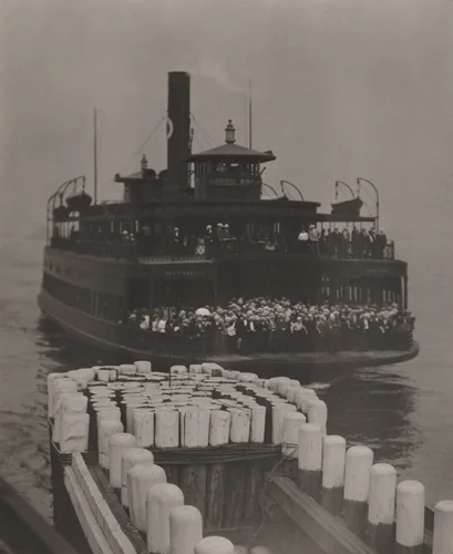 After Working Hours—The Ferry Boat by Alfred Stieglitz, photograph, 1910
