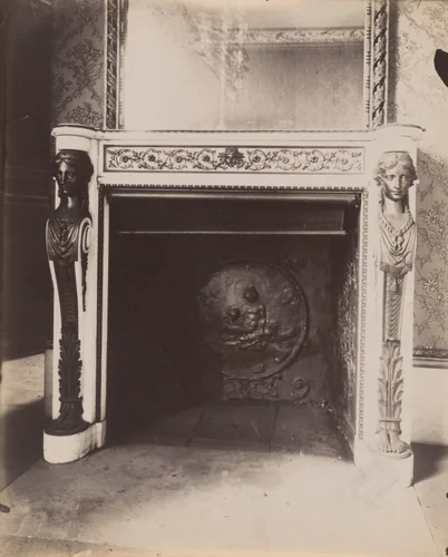 Château de Bagatelle by Eugène Atget, photograph, 1913