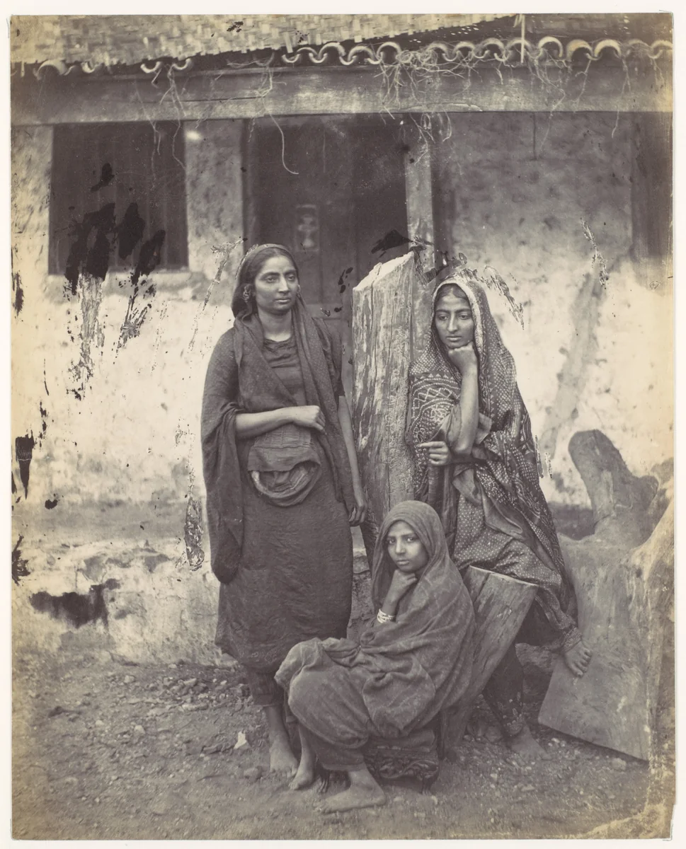 [Three East Indian Women] by Francis Frith, photograph, 1870-1879