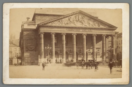 Koninklijke Muntschouwburg te Brussel by anonymous, photograph, 1870-1890