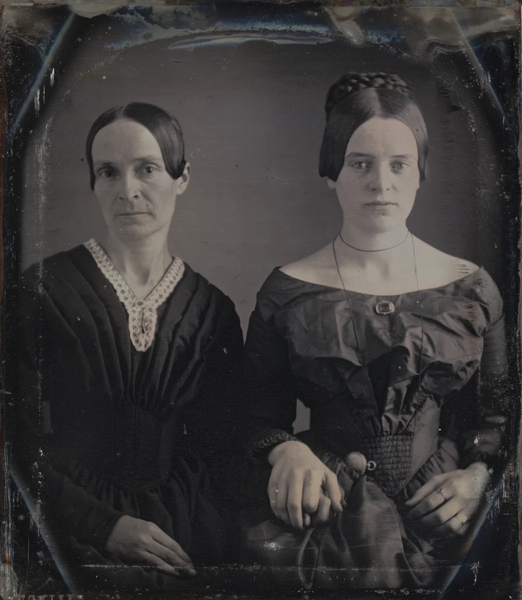Untitled (Mother and Daughter) by William J. Shew, photograph, 1850