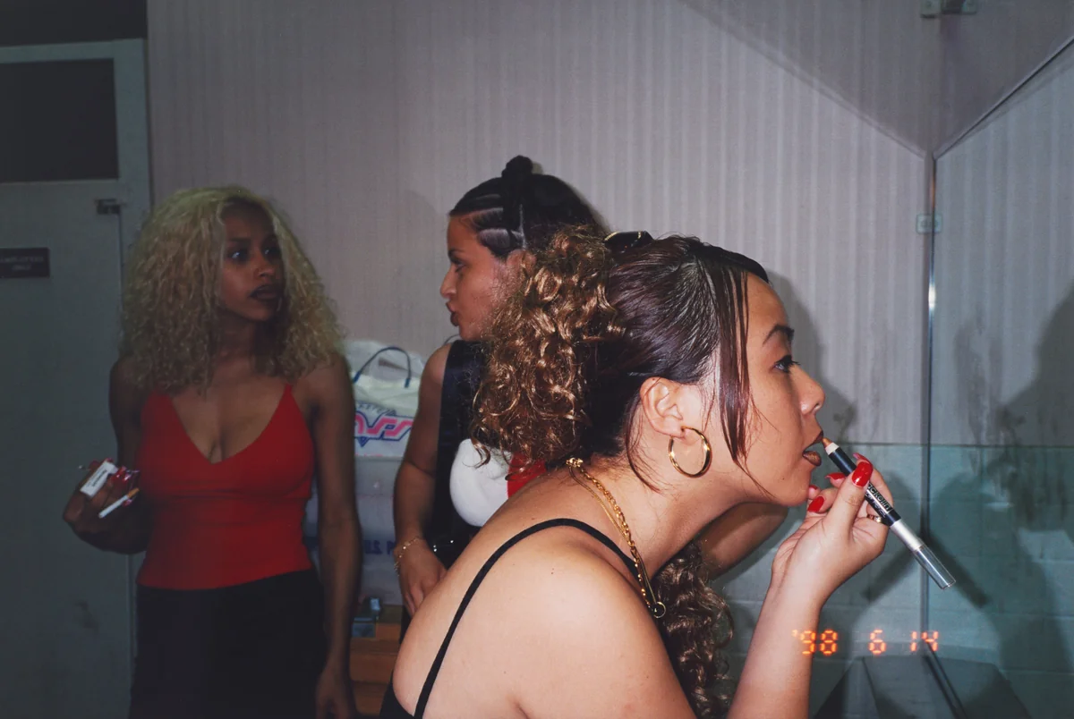 The Hispanic Project (6) by Nikki S. Lee, photograph, 1998