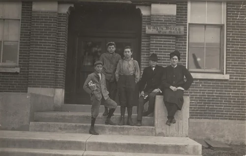 Shelby Shoe Co., Mexico, Missouri by Lewis Wickes Hine, photograph, 1910